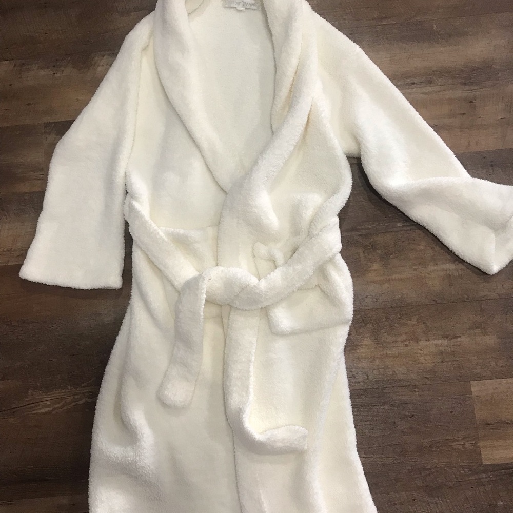 Barefoot Dreams Robe Size 2